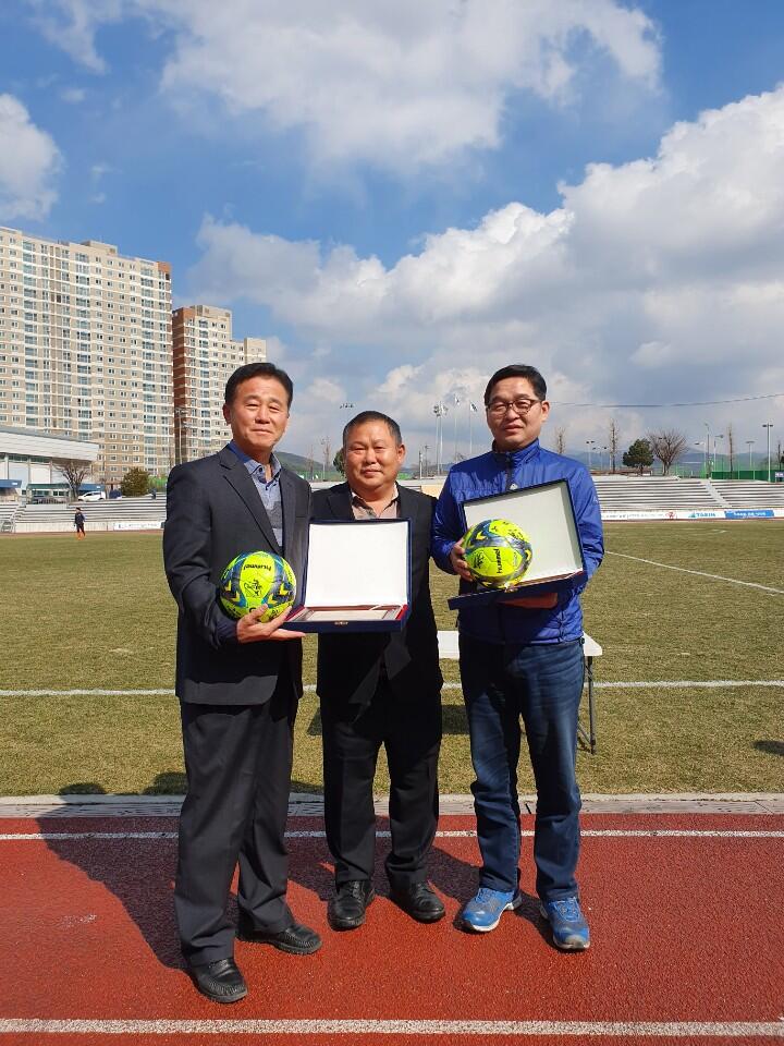 포천시민축구단 승리로 물들이다 이미지 2